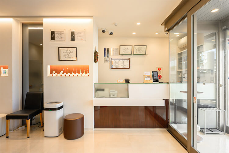 氷川デンタルクリニック 受付