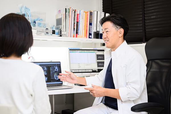 氷川デンタルクリニック 院長